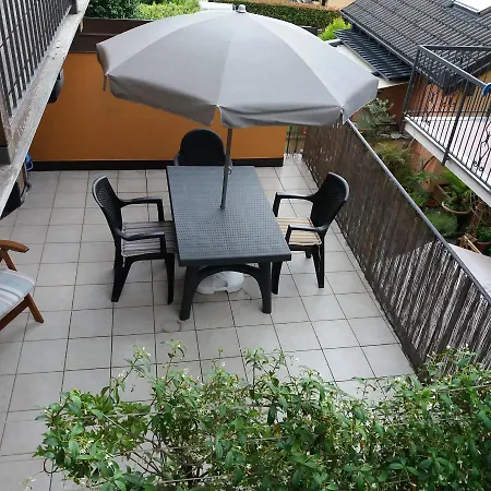Grande Casa Con Terrazzo 別荘 Cossogno